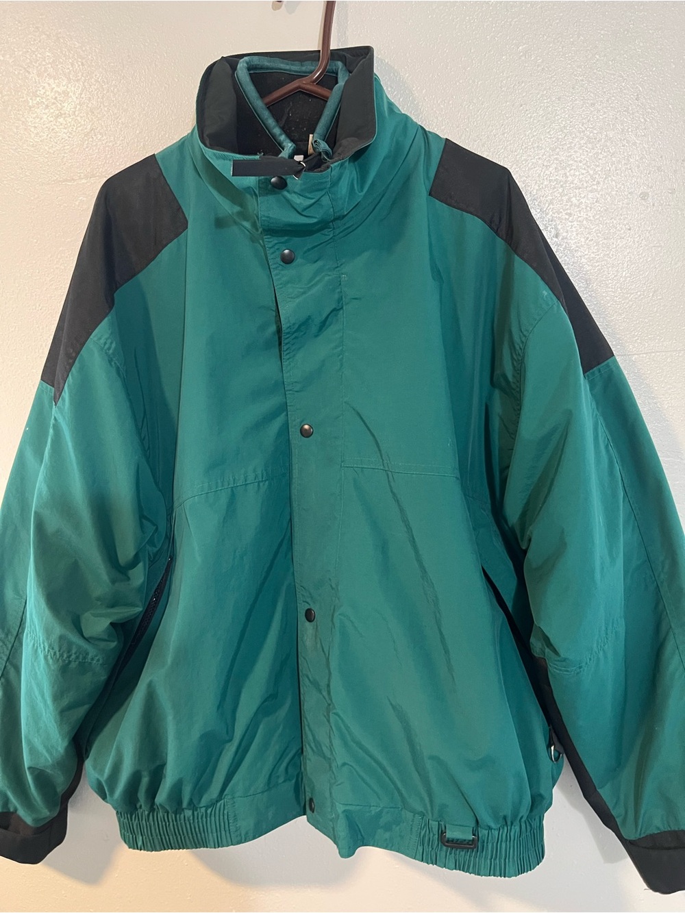 Men's Green and Black Windbreaker Jacket